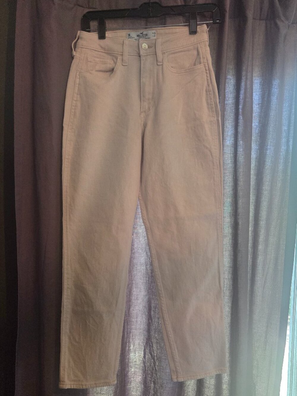 Hollister Curvy High Rise Mom Jean, Size 3R